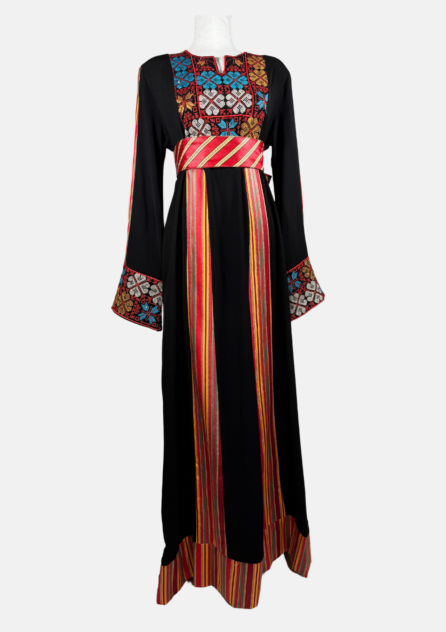 Zaina Fallahi Full Embroidered Thobe - Tüba